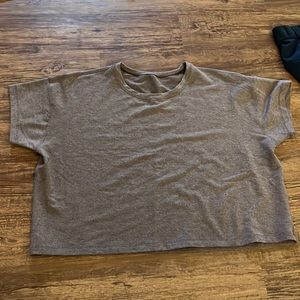 LULULEMON Everyday Cropped Tee